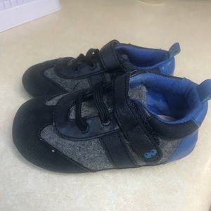 12-18 months Surprize by Stride Rite infant shoes.
